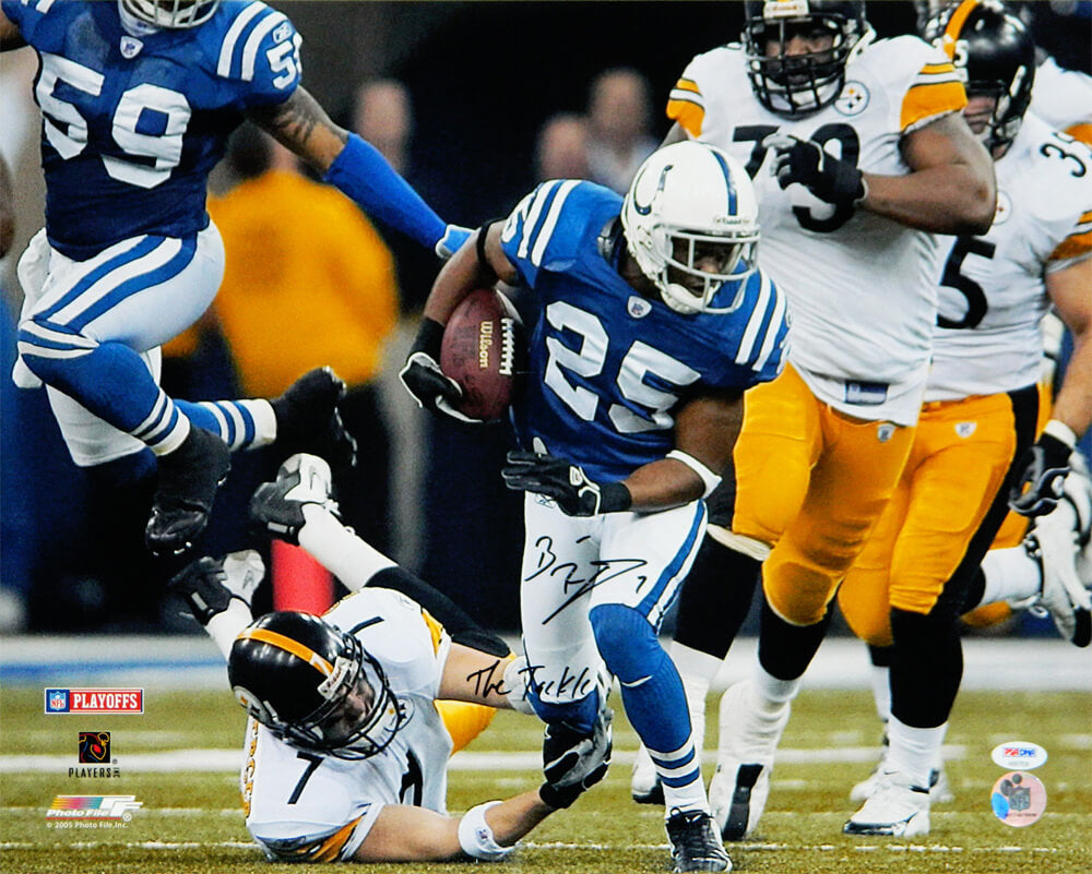 Ben Roethlisberger Signed Pittsburgh Steelers Playoff Tackle vs Colts 16x20 Photo w/The Tackle - ROE16P300 - Ben Roethlisberger Signed Pittsburgh Steelers Playoff Tackle vs Colts 16x20 Photo w/The Tackle product image