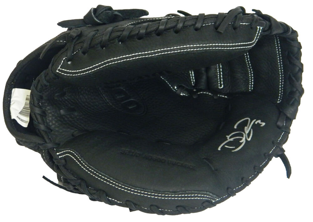 David Ross Signed Wilson A600 Black Catchers Glove - ROSGLV102 - David Ross Signed Wilson A600 Black Catchers Glove product image