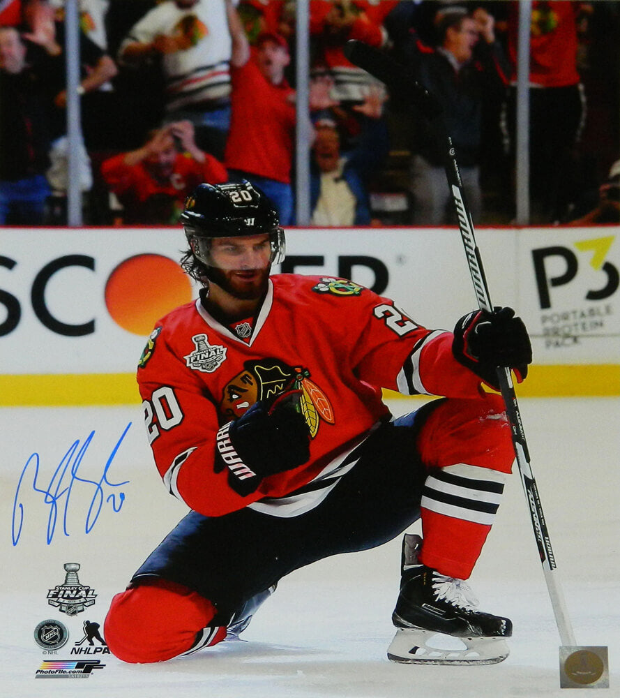 Brandon Saad Signed Chicago Blackhawks 2015 Stanley Cup Fist Pump Celebration 16x20 Photo - SAA16P401 - Brandon Saad Signed Chicago Blackhawks 2015 Stanley Cup Fist Pump Celebration 16x20 Photo product image