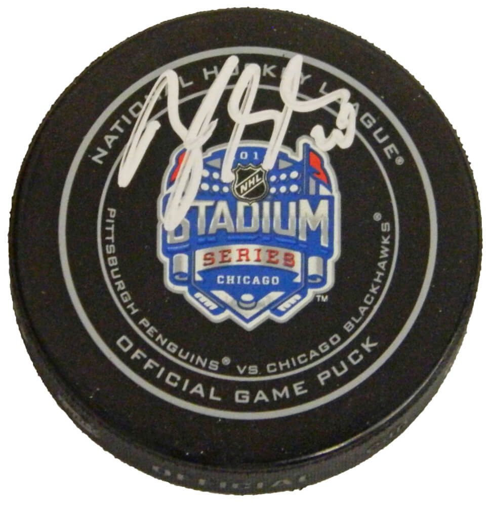 Brandon Saad Signed Blackhawks Soldier Field 2014 Stadium Series Logo Puck - SAAPUC403 - Brandon Saad Signed Blackhawks Soldier Field 2014 Stadium Series Logo Puck product image