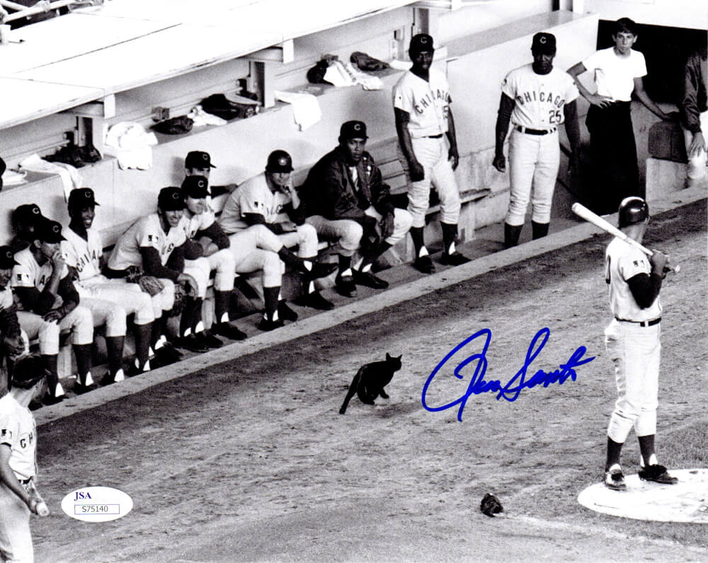 Ron Santo Signed Chicago Cubs Black Cat B&W 8x10 Photo - SAN08P108 - Ron Santo Signed Chicago Cubs Black Cat B&W 8x10 Photo product image