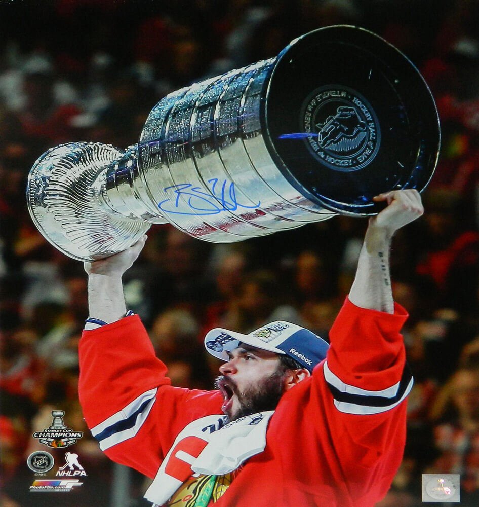 Brent Seabrook Signed Chicago Blackhawks 2015 Stanley Cup Trophy 16x20 Photo - SEA16P400 - Brent Seabrook Signed Chicago Blackhawks 2015 Stanley Cup Trophy 16x20 Photo product image