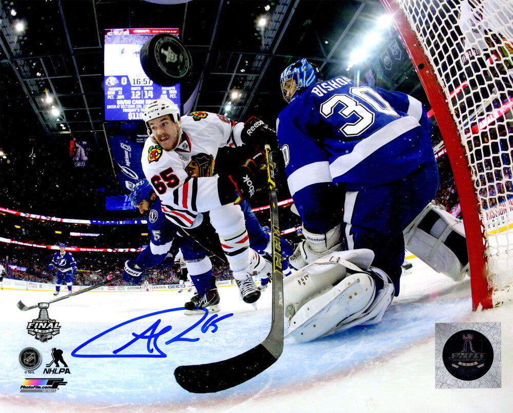 Andrew Shaw Signed Chicago Blackhawks 2015 Stanley Cup Finals Action 8x10 Photo - SHA08P424 - Andrew Shaw Signed Chicago Blackhawks 2015 Stanley Cup Finals Action 8x10 Photo product image