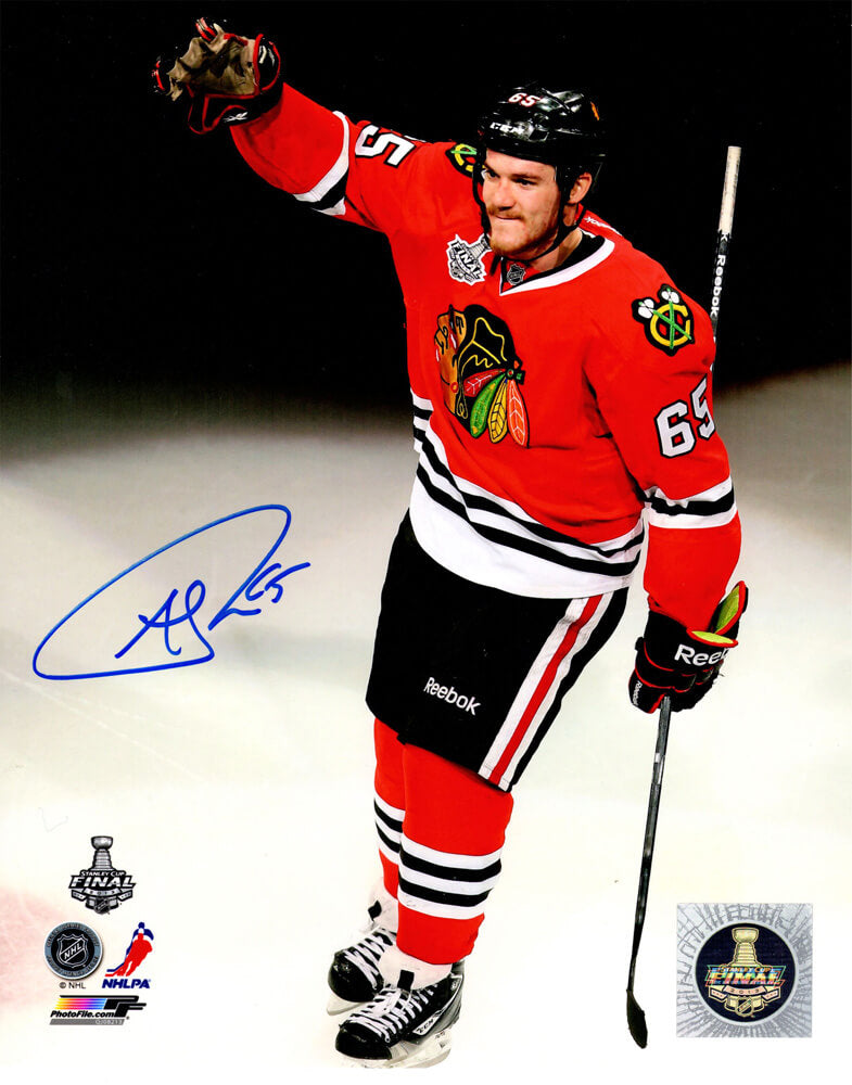 Andrew Shaw Signed Chicago Blackhawks 2013 Stanley Cup Finals Crowd Wave 8x10 Photo - SHA08P426 - Andrew Shaw Signed Chicago Blackhawks 2013 Stanley Cup Finals Crowd Wave 8x10 Photo product image