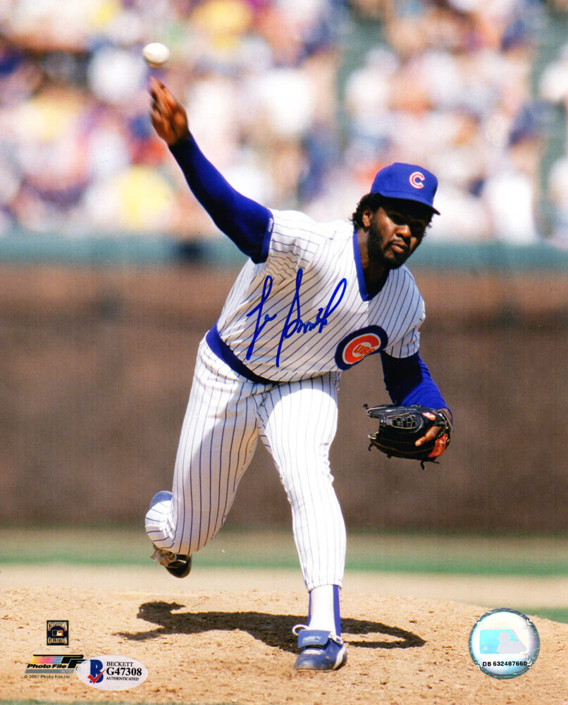 Lee Smith Signed Chicago Cubs Pitching 8x10 Photo (Beckett) - SMI08P110 - Lee Smith Signed Chicago Cubs Pitching 8x10 Photo (Beckett) product image