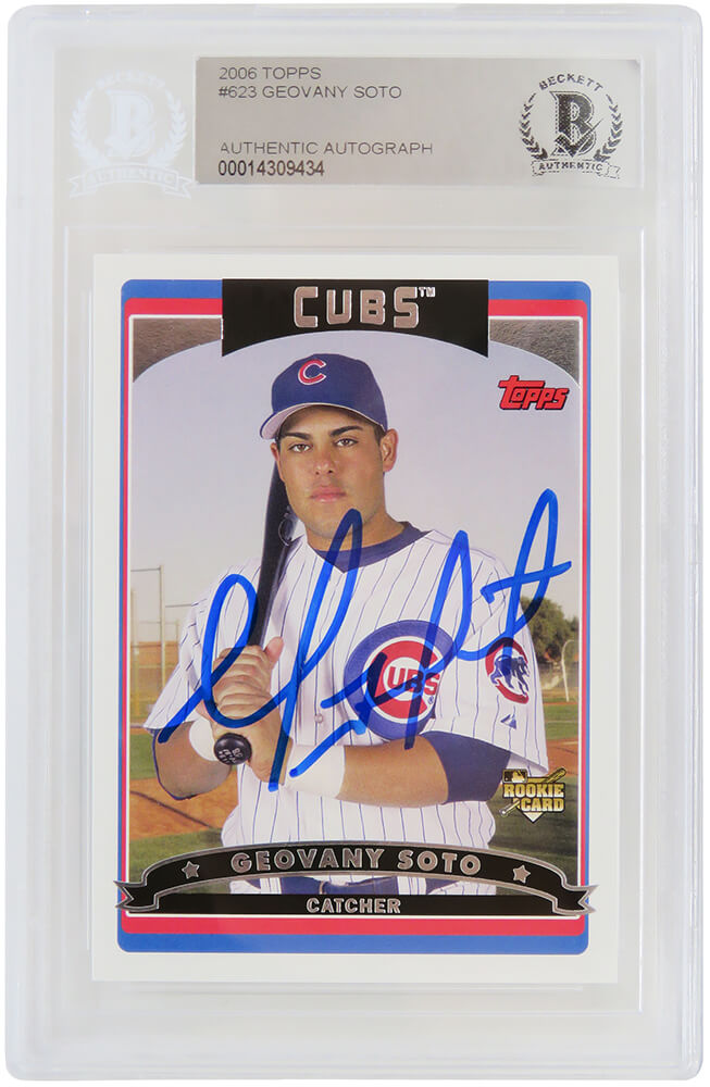 Geovany Soto Signed Chicago Cubs 2006 Topps Rookie Baseball Card #623 - (Beckett Encapsulated) - SOTCAR100 - Geovany Soto Signed Chicago Cubs 2006 Topps Rookie Baseball Card #623 - (Beckett Encapsulated) product image