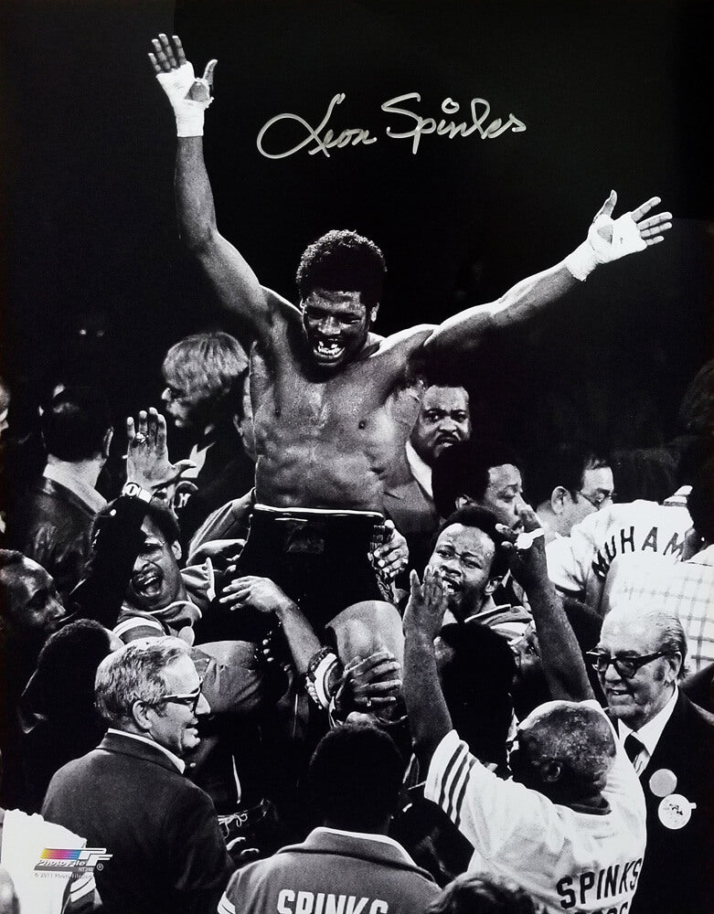 Leon Spinks Signed Boxing Win Over Muhammad Ali Celebration B&W 16x20 Photo - SPI16P500 - Leon Spinks Signed Boxing Win Over Muhammad Ali Celebration B&W 16x20 Photo product image