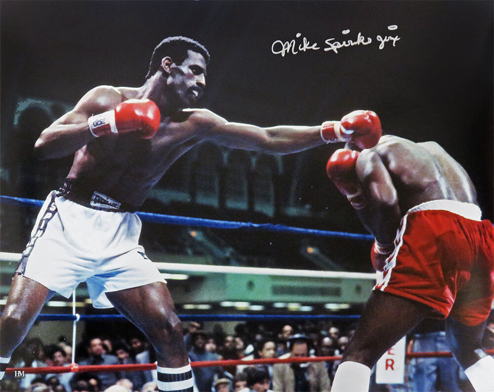 Michael Spinks Signed Boxing Punching Action 16x20 Photo w/Jinx - SPI16P512 - Michael Spinks Signed Boxing Punching Action 16x20 Photo w/Jinx product image