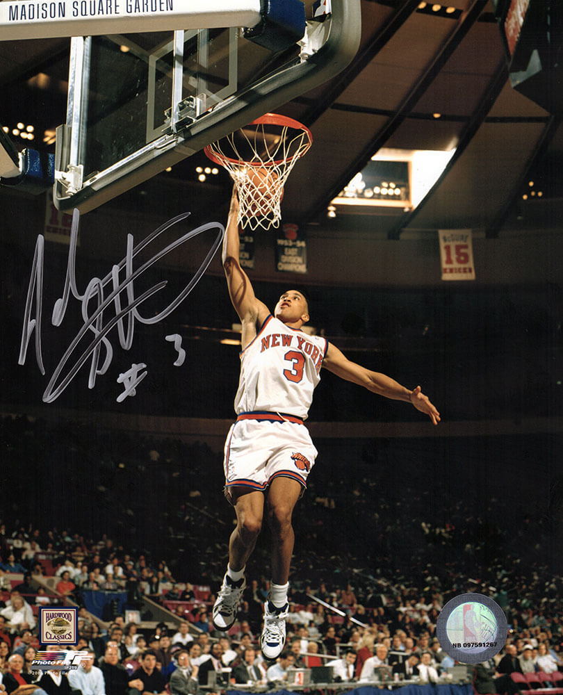 John Starks Signed New York Knicks White Jersey Lay Up 8x10 Photo - STA08P201 - John Starks Signed New York Knicks White Jersey Lay Up 8x10 Photo product image