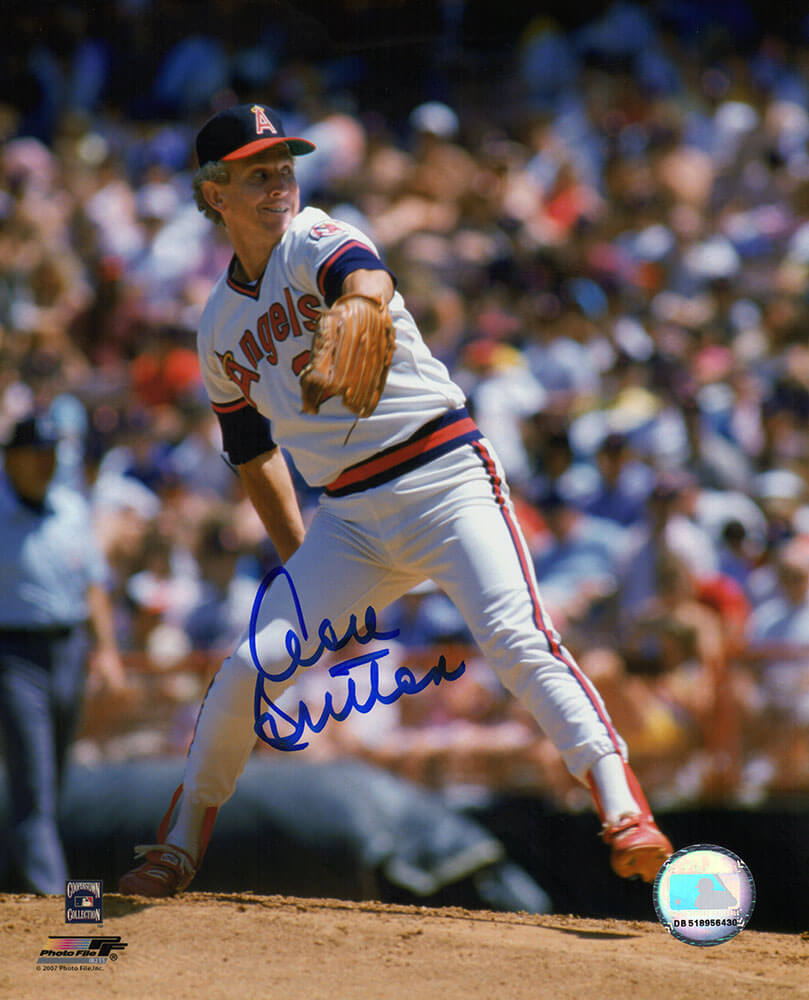 Don Sutton Signed Angels Pitching 8x10 Photo - SUT08P113TW - Don Sutton Signed Angels Pitching 8x10 Photo product image