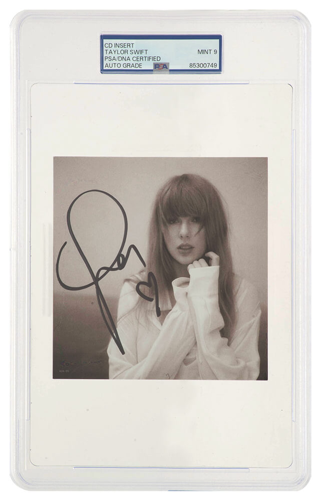 Taylor Swift Signed 'The Tortured Poets Department' 5x5 CD Insert w/Heart - (PSA/DNA Encapsulated - Auto 9 Grade) - SWICAR512 - Taylor Swift Signed 'The Tortured Poets Department' 5x5 CD Insert w/Heart - (PSA/DNA Encapsulated - Auto 9 Grade) product image