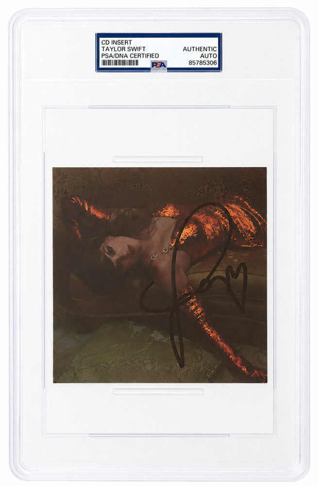 Taylor Swift Signed 'Life Of A Showgirl' (Laying Down) 5x5 CD Insert w/Heart - (PSA/DNA Encapsulated) - SWICAR514 - Taylor Swift Signed 'Life Of A Showgirl' (Laying Down) 5x5 CD Insert w/Heart - (PSA/DNA Encapsulated) product image