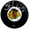Stan Mikita Signed Chicago Blackhawks Logo Hockey Puck - MIKPUC400 - Stan Mikita Signed Chicago Blackhawks Logo Hockey Puck product image