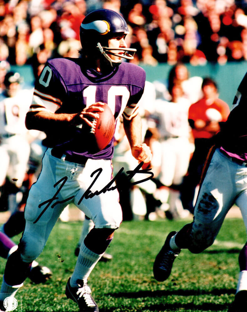 Fran Tarkenton Signed Minnesota Vikings Scrambling 8x10 Photo - TAR08P301 - Fran Tarkenton Signed Minnesota Vikings Scrambling 8x10 Photo product image