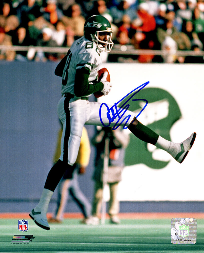 Al Toon Signed New York Jets Catching Football 8x10 Photo - TOO08P300 - Al Toon Signed New York Jets Catching Football 8x10 Photo product image