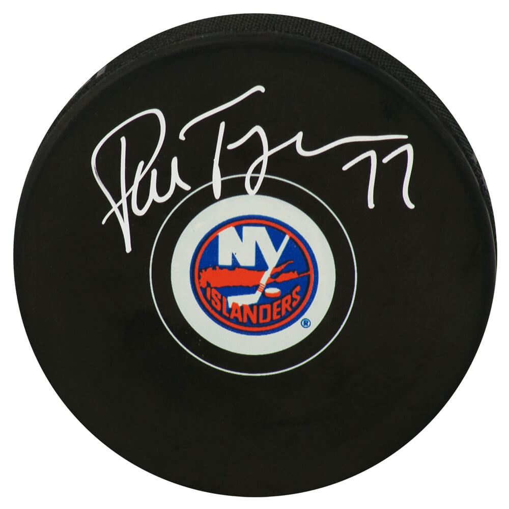 Pierre Turgeon Signed New York Islanders Logo Hockey Puck - TURPUC401 - Pierre Turgeon Signed New York Islanders Logo Hockey Puck product image