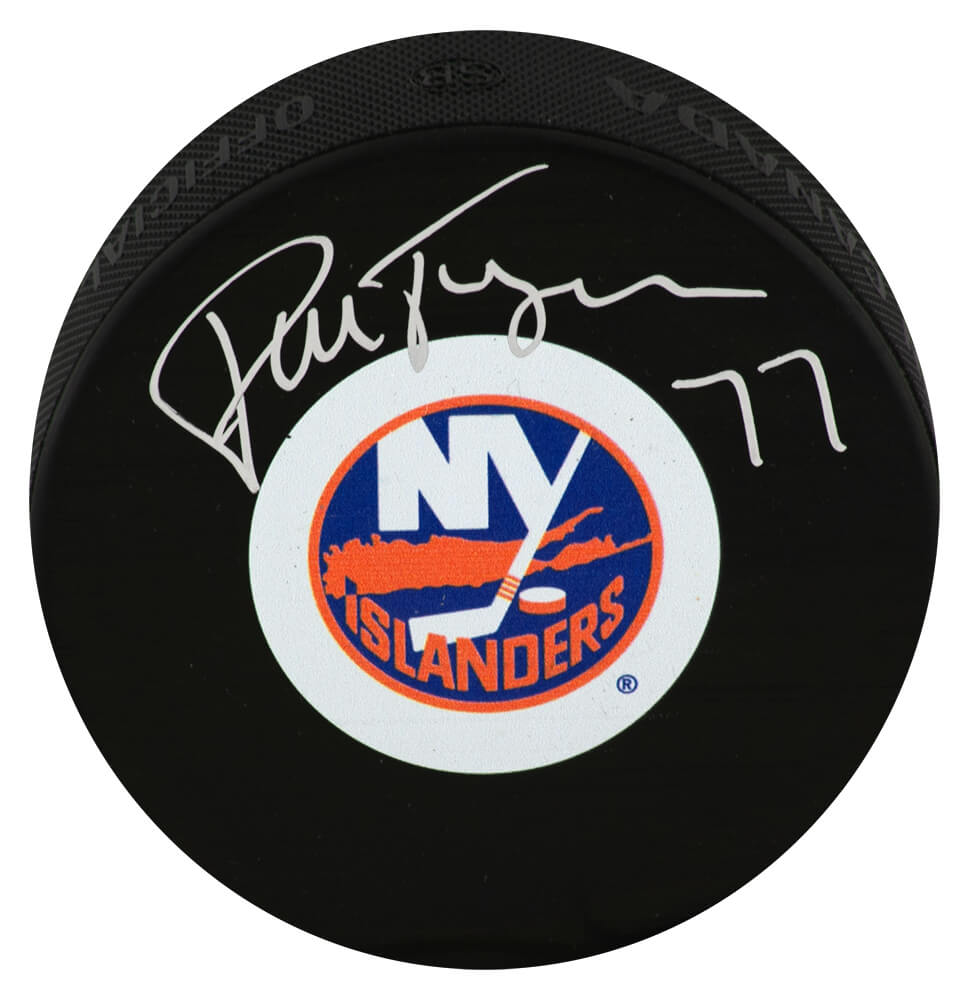 Pierre Turgeon Signed Buffalo Sabres Logo Hockey Puck w/HOF'23 - TURPUC404 - Pierre Turgeon Signed Buffalo Sabres Logo Hockey Puck w/HOF'23 product image