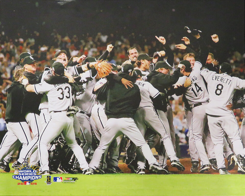 Chicago White Sox 2005 World Series Champions Team Celebration 20x24 Canvas - UFRWHI100 - Chicago White Sox 2005 World Series Champions Team Celebration 20x24 Canvas product image