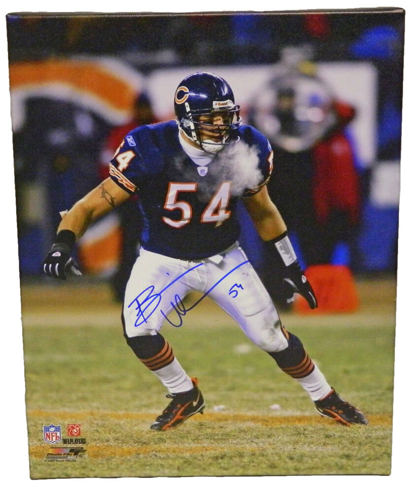 Brian Urlacher Signed Chicago Bears Frozen Breath 16x20 Canvas - URLCAN300 - Brian Urlacher Signed Chicago Bears Frozen Breath 16x20 Canvas product image