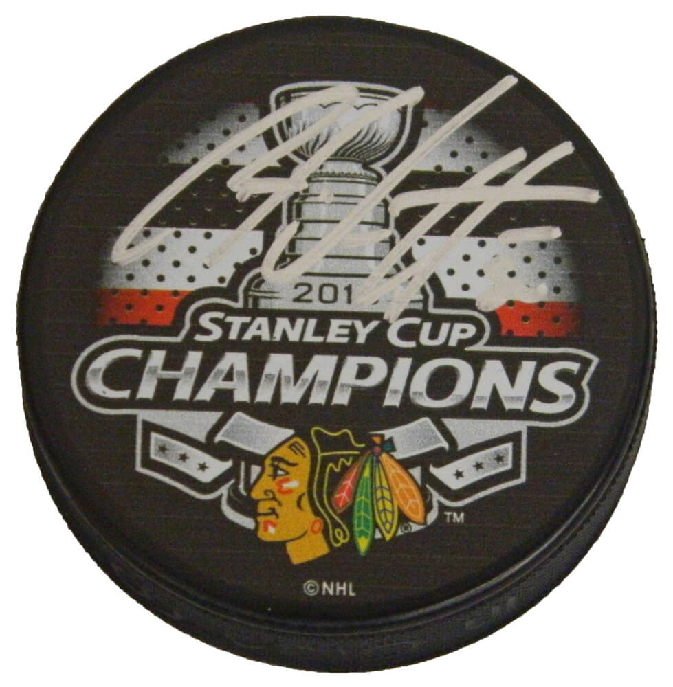 Antoine Vermette Signed Chicago Blackhawks 2015 Stanley Cup Champs Logo Hockey Puck - VERPUC420 - Antoine Vermette Signed Chicago Blackhawks 2015 Stanley Cup Champs Logo Hockey Puck product image