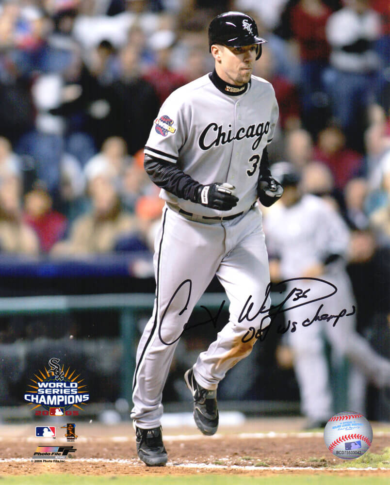 Chris Widger Signed Chicago White Sox 2005 World Series 8x10 Photo w/05 WS Champs - WID08P102 - Chris Widger Signed Chicago White Sox 2005 World Series 8x10 Photo w/05 WS Champs product image