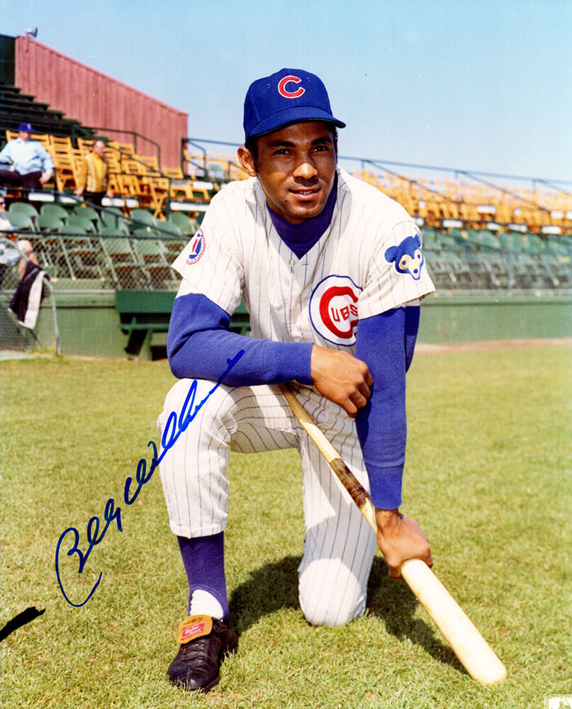 Billy Williams Signed Chicago Cubs Kneeling Pose 8x10 Photo - WIL08P108 - Billy Williams Signed Chicago Cubs Kneeling Pose 8x10 Photo product image