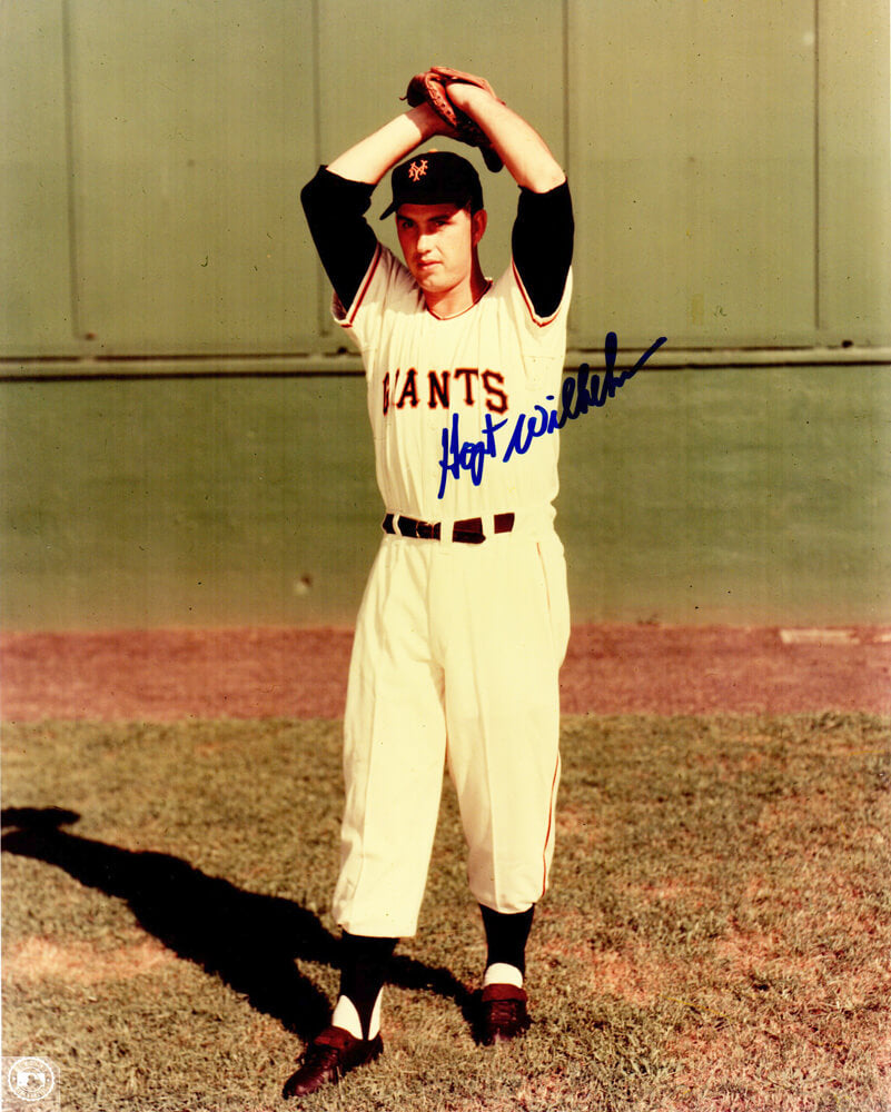 Hoyt Wilhelm Signed Giants Pitching Pose 8x10 Photo - WIL08P120 - Hoyt Wilhelm Signed Giants Pitching Pose 8x10 Photo product image