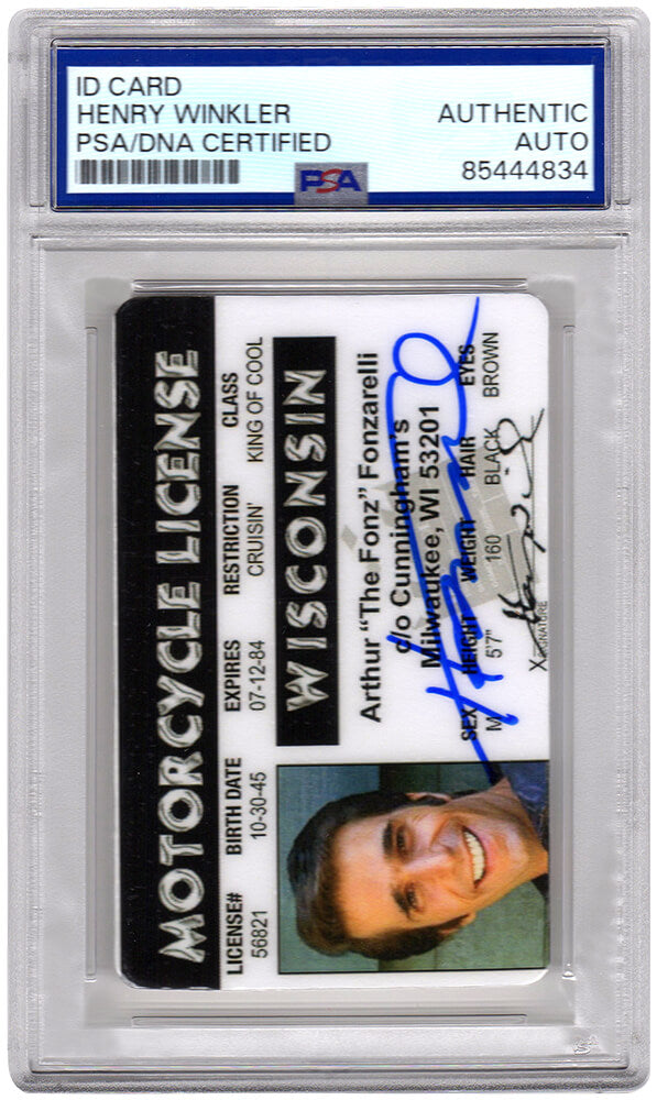 Henry Winkler Signed Happy Days Arthur 'The Fonz' Fonzarelli Wisconsin Motorcycle License - (PSA Encapsulated) - WINCAR502 - Henry Winkler Signed Happy Days Arthur 'The Fonz' Fonzarelli Wisconsin Motorcycle License - (PSA Encapsulated) product image