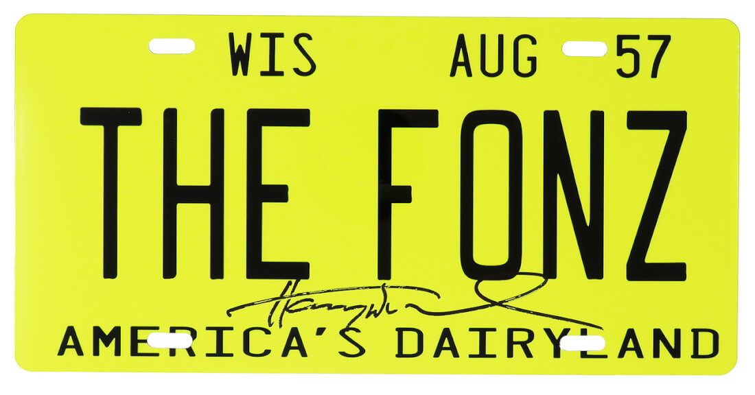 Henry Winkler Signed The Fonz Wisconsin Yellow License Plate - WINOTH503 - Henry Winkler Signed The Fonz Wisconsin Yellow License Plate product image