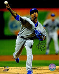 Yordano Ventura Signed Kansas City Royals 2015 World Series Pitching Action 8x10 Photo - VEN08P100 - Yordano Ventura Signed Kansas City Royals 2015 World Series Pitching Action 8x10 Photo product image